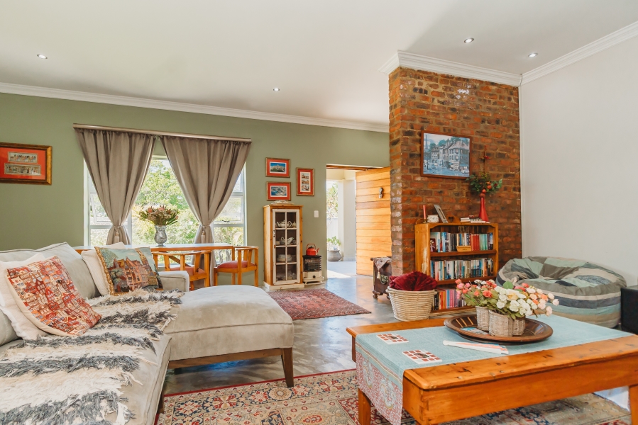 5 Bedroom Property for Sale in Heather Park Western Cape